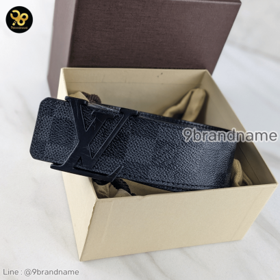Louis Vuitton M0213T Belt Lv Initiales 40 mm. Reversible