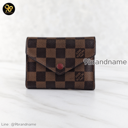 Louis Vuitton Monogram Victorine Wallet M41938
