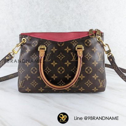 Louis Vuitton Pallas BB Canvas