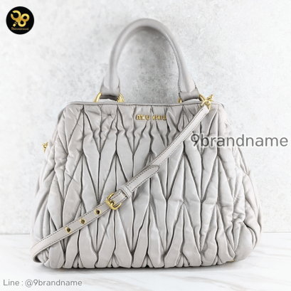 Miu miu Nappa Matelasse Bauletto Top Handle Bowler Pomice	Leather
