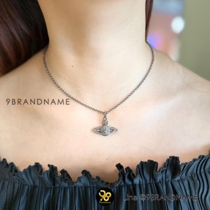 New Vivienne westwood	Mini bas relief pendan