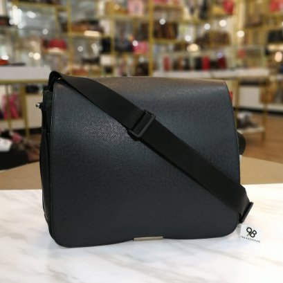 Used - Louis Vuitton​ Viktor GM Taiga Black Messenger​ Bag​