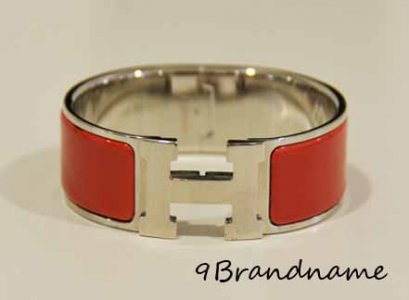 Hermes Clic Clac กำไรสุดฮิตนะคะ รุ่นหนา เซรามิคสีแดงค่า PHW สีเงิน สภาพดี