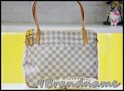 Louis Vuitton Figheri Azur PM กระเป๋าทรง Shopping ซิปคู่ ลายตารางสีขาวครีม  รุ่นใหม่ ปี 2012 มือสอง สภาพดีค่า