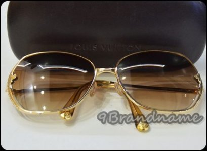 Louis Vuitton Sunglasses GHW แว่นกันแดดเลนส์สีชาทรง Oversize ขาทอง สวยเก๋มากค่ะ มือสอง สภาพสวย
