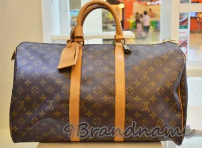 Louis Vuitton Keepall Monogram Size 45 กระเป่าถือ หรือใช้เดินทางยอดนิยมค่า สภาพดีน้ำหนักเบา