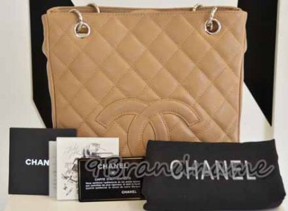 Chanel PST สี Beige หนัง Carviar อะไหล่ทอง ดูแลรักษาง่ายค่ะ สภาพสวยมากค่ะ มีการ์ด ค่ะ