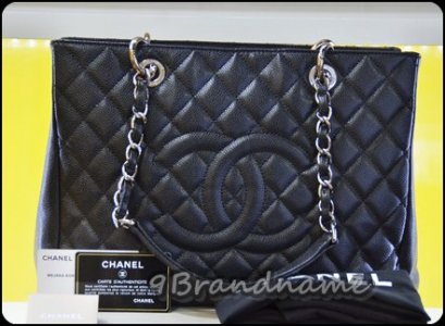 Chanel GST Grand Shopping Tote Black Caviar SHW กระเป๋าทรงช็อปปิ้งใบใหญ่หนังคาเวียร์สีดำอะไหล่เงิน รุ่นสุดฮิต มือสอง ของแท้ สภาพดีค่ะ