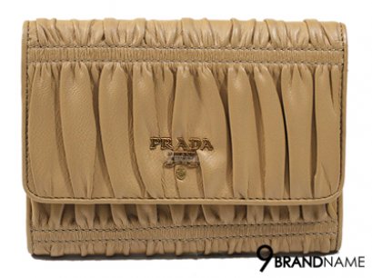 Prada Wallet Caramel กระเป๋าตังค์ ทรง 3 พับ สีคาราเมล ของใหม่ค่ะ
