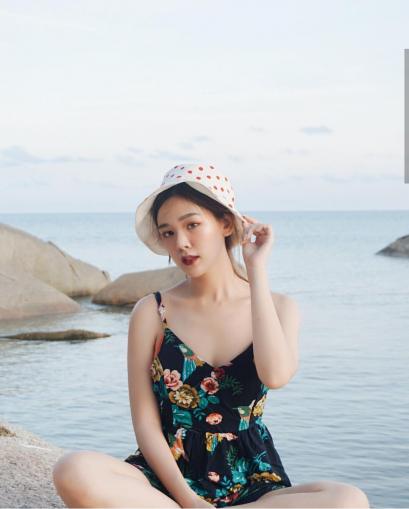 Polka Dotti White (Red)