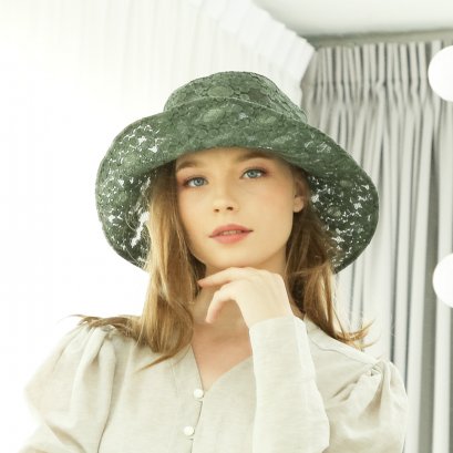 Madame Lace Petit (Green)
