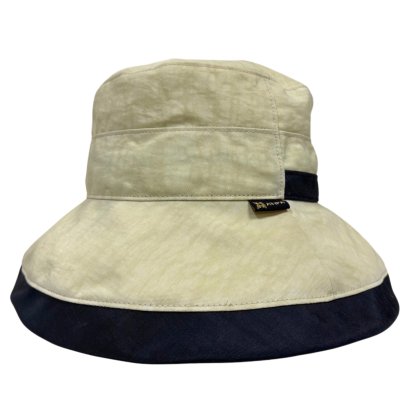 Madame Coco Clover Waterproof (Vanilla Sand)