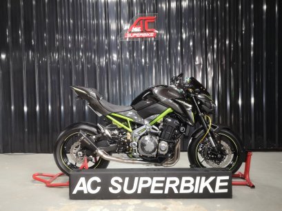 Z900 สีเทาโครงเขียว ปี17 (ปิดการขาย)