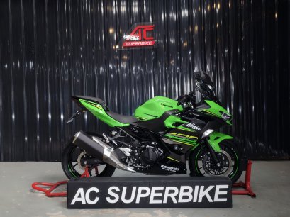 Ninja400 KRT สีเขียวดำ ปี​18​ (ปิดการขาย)
