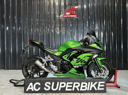 Ninja300 ABS สีเขียวดำ ปี17 (ปิดการขาย)