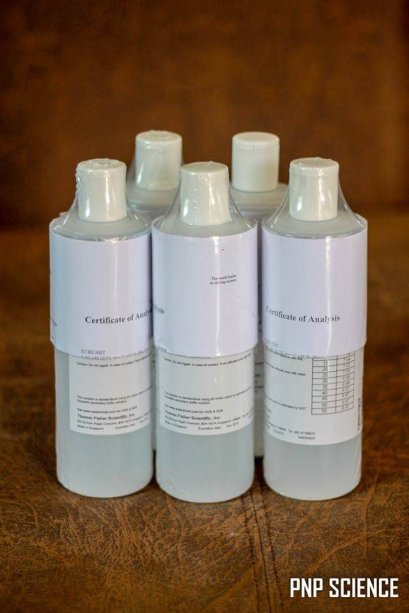 น้ำยาบัฟเฟอร์ pH 4.01  , 7.00 และ 10.01 ยี่ห้อ Thermo Scientific EUTECH