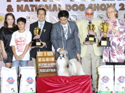 TH.CH.OMEGA1 NICKI GO THE DISTANCE