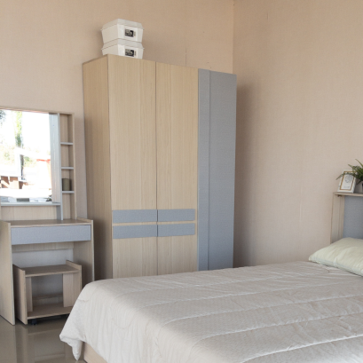 ตู้เสื้อผ้า ชาร์ลอต