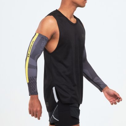 TL GLIDE ARMSLEEVES ปลอกแขนรุ่น ไกลด์ (Black)