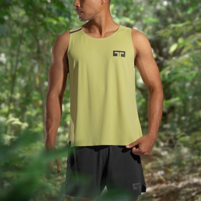 TL PEAK SEAMLESS SINGLET (GREEN)