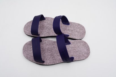 SLING - blackOut พื้นก้างปลาม่วง/หูน้ำเงิน