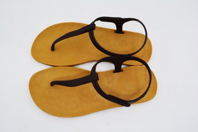 SLINGBACK-blackOut พื้นทอง/หูน้ำตาล