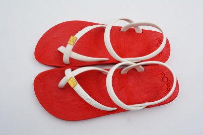 TOELOOP SLINGBACK-blackOut พื้นแดง/หูขาว