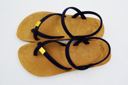 TOELOOP SLINGBACK-blackOut พื้นทอง/หูน้ำเงิน