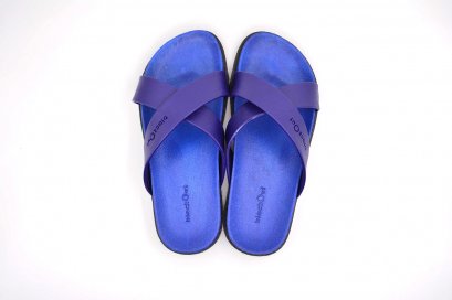 Comfy Cross - blackOut พื้นน้ำเงิน หูน้ำเงิน