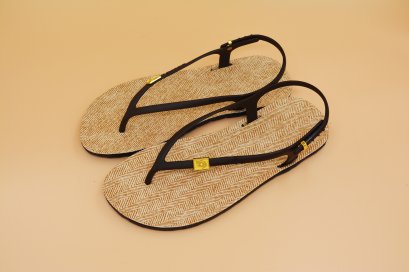 FLIPPER SLINGBACK - blackOut พื้นก้างปลาครีม/หูดำ