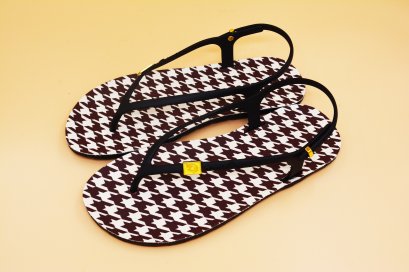 FLIPPER SLINGBACK - blackOut พื้นชิโนริน้ำตาล/หูดำ