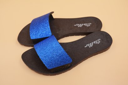 STELLAR - blackOut พื้นน้ำตาล/หูน้ำเงิน