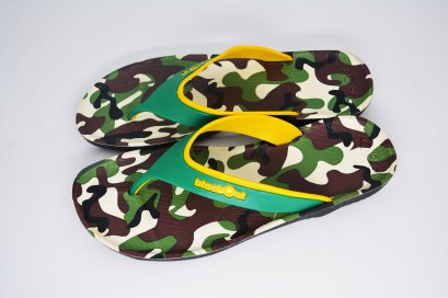 ZYNE - blackOut พื้นทหารเขียว/หูเขียวเหลือง