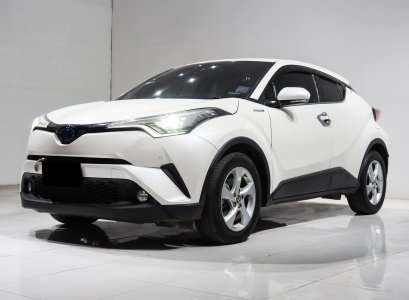 TOYOTA C-HR 1.8 HV HI CVT (HYBRID) 2018 Mar
