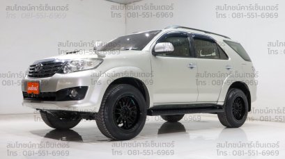 TOYOTA FORTUNER 2.5 V 2WD 2014 (A/T)