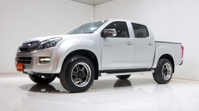 ISUZU D-MAX CAB-4 3.0 ZP NAVI HI-LANDER 2015 (M/T)