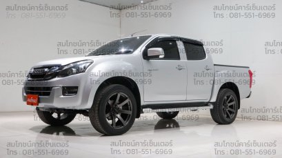ISUZU D-MAX CAB-4 2.5 Z HI-LANDER 2015 (A/T)