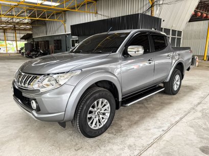 MITSUBISHI TRITON DOUBLE CAB 2.4 GLS PLUS 2016