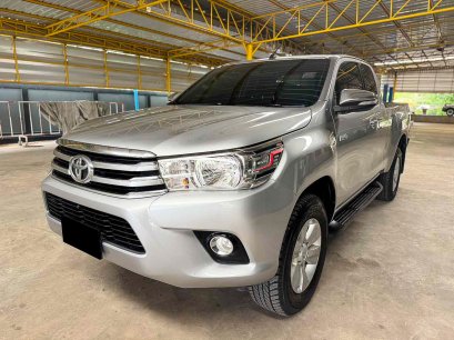 TOYOTA REVO SMARTCAB 2.4 E PRERUNNER 2016 (A/T)