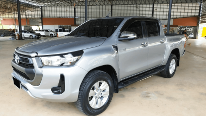 TOYOTA REVO DOUBLE CAB 2.4 G PRERUNNER 2016 (M/T)