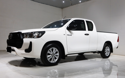 TOYOTA REVO CAB 2.4 MID Z-EDITION 2020 (A/T)