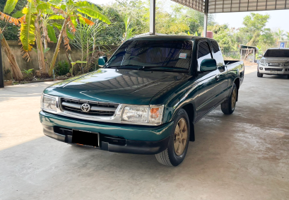 TOYOTA TIGER EXTRACAB 2.5 GL 2000 (M/T)