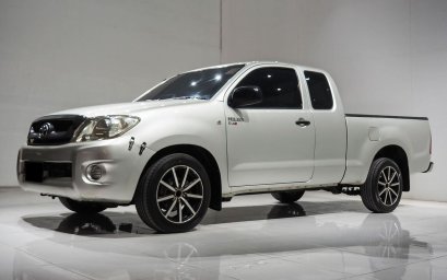 TOYOTA VIGO SMARTCAB 2.5 J 2010 (M/T)