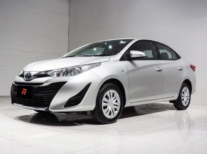 TOYOTA YARIS ATIV 1.2 J 2018 (A/T)