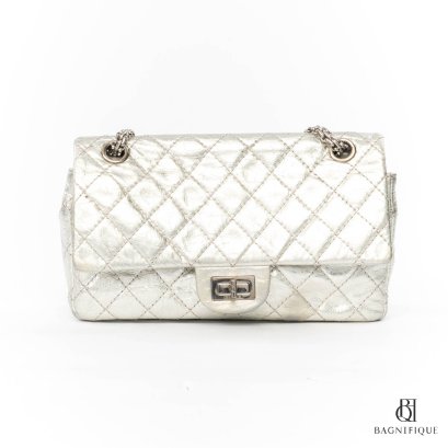 CHANEL REISSUE 225 MEDIUM SILVER METALLIC SHW