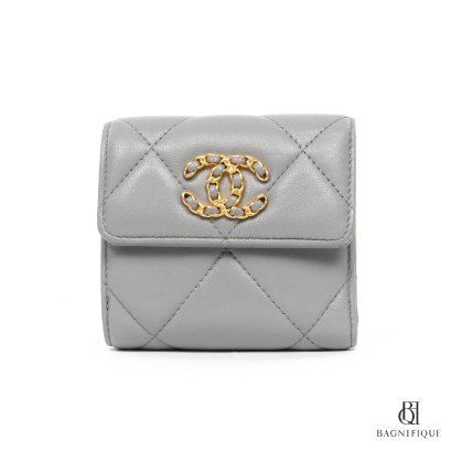 CHANEL TRIFOLD WALLET 19 SHORT GREY LAMB GHW