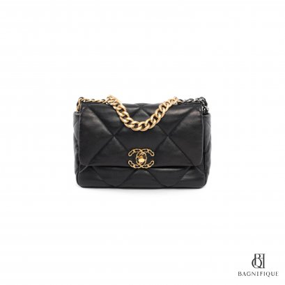 CHANEL FLAP 19 26 BLACK CALF GHW