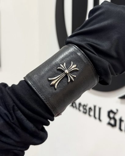 Chrome Hearts