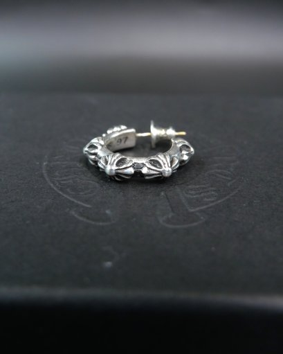 Chrome Hearts