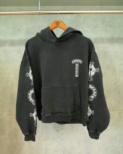 Chrome Hearts